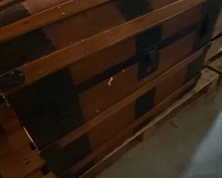 Vintage Dome Top Steamer Trunk second image