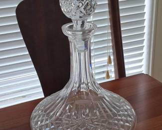 Collection of Vintage Crystal Decanters and Footed Compote Bowl third image