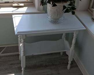Vintage White Painted Side Table with Scalloped Shelf