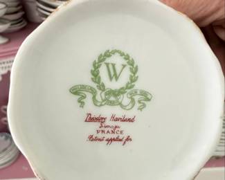 Theodore Haviland Limoges Varenne Pattern Dinnerware second image