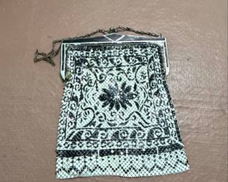 Mandalian Mfg. Co. Art Deco Enamel Mesh Purse
