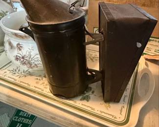 Vintage Dadant  Sons Bee Smoker