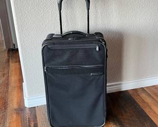 Briggs & Riley Black Soft-Sided Rolling Carry-On Luggage