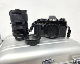-Vintage Minolta X-570 35mm SLR Camera with Access P-MC 35-70mm Zoom Lens, Filters & Case