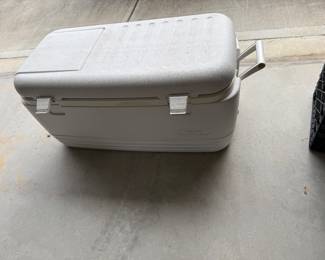 igloo cooler