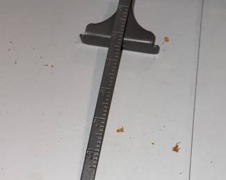 Depth and Angle Gauge