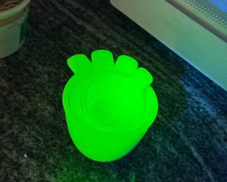 Vintage Jadeite Jeannette Measuring Cups, UV Reactive Uranium Glass
