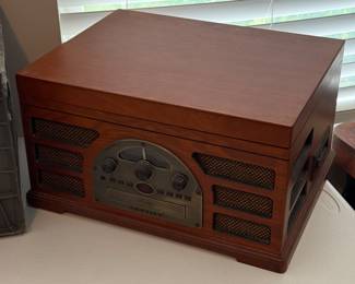 Record Player with CD drive
