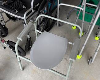 gray bedside commode