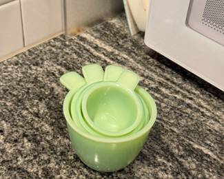 Vintage Jadeite Jeannette Measuring Cups, UV Reactive Uranium Glass