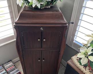 Pair Bose Speakers