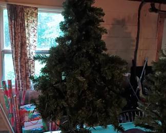3 .5 ft Xmas tree