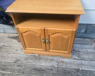 Side table cabinet you can talk to