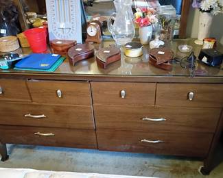 DREXEL Profile (4 pieces) Dresser-vanity dresser w/mirror & bookcase headboard