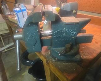 Littlestown Bench Vice - Vintage
