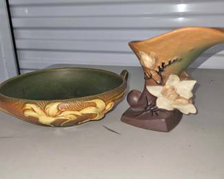 Roseville magnolia bowl and cornucopia