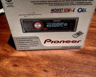 Pioneer DEH-P5800MP Vintage in dash car audio
