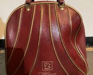 Bowling bag and ball
