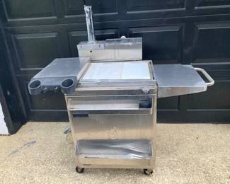Bar Cart open