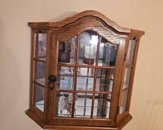 Small Wall Curio