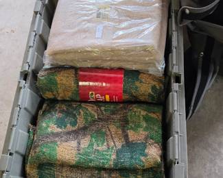 Camo burlap in tote