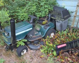 Craftsman LT1000 Lawn Mower (Green)