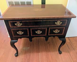 Office furniture 