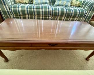 Traditional Cherry Coffee Table with Drawer