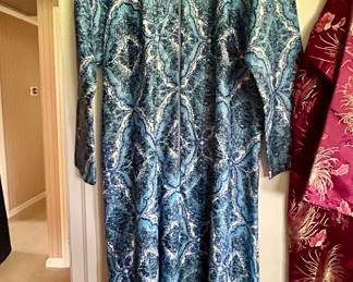 Vintage Blue Paisley Full-Length House Dress / Robe