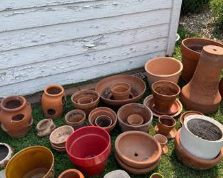 lots of terracotta planters & ceramics