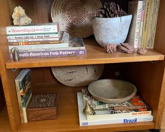 misc decor/ books