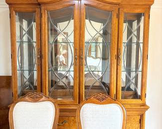 Thomasville China Hutch