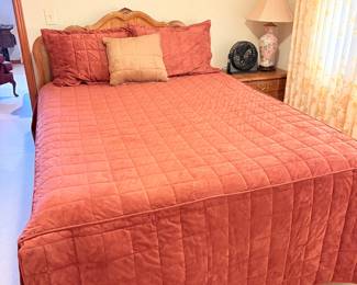 Queen Comforter