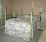 4 Post Bed