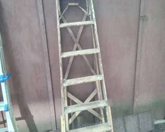 wood step ladder