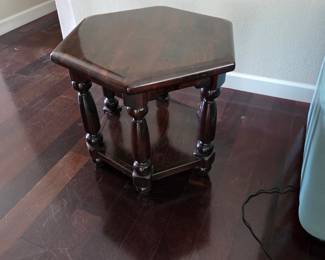 Ethan Allen Side Table Solid Pine