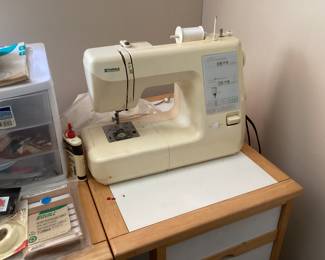 Ken more sewing machine 