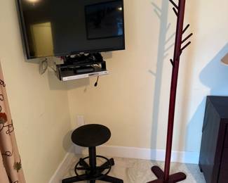 drafting stool