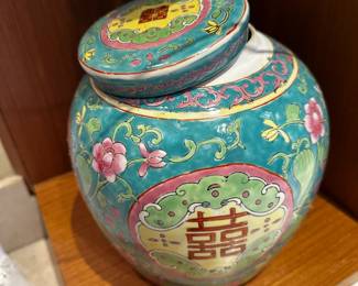 Chinese porcelain ginger jar