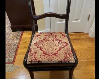Duncan Phyfe style -mahogany side chair