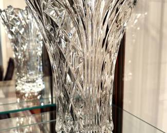 Fifth Avwnue crystal vase