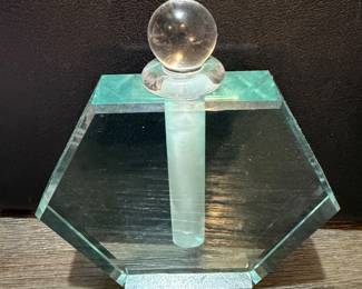 Perfume bottle
