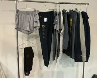 Michigan Wolverine Fans Apparel New