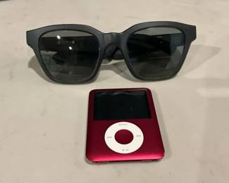 BOSE Frames And Mini iPod