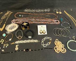 Stylish Costume Jewelry