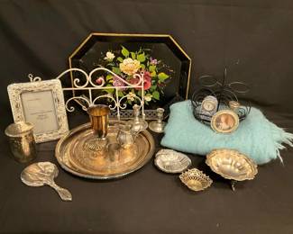 Vintage Vanity Silverplated Friends