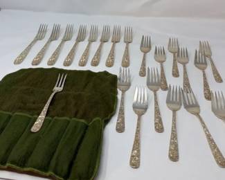 S. Kirk  Sons  21pc Repousse Sterling Silver Forks  761 Grams  25.5 Oz