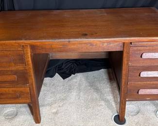 Vintage Oak Teachers Desk Mission Style Pullout Writing Surfaces