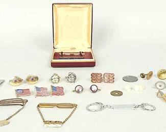 Vintage Men's Jewelry & Accessories Lot Swank, Cufflinks, Tie Bars, Pins & More