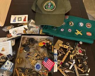 274 militarypinsbadgespatchesarmybaseba